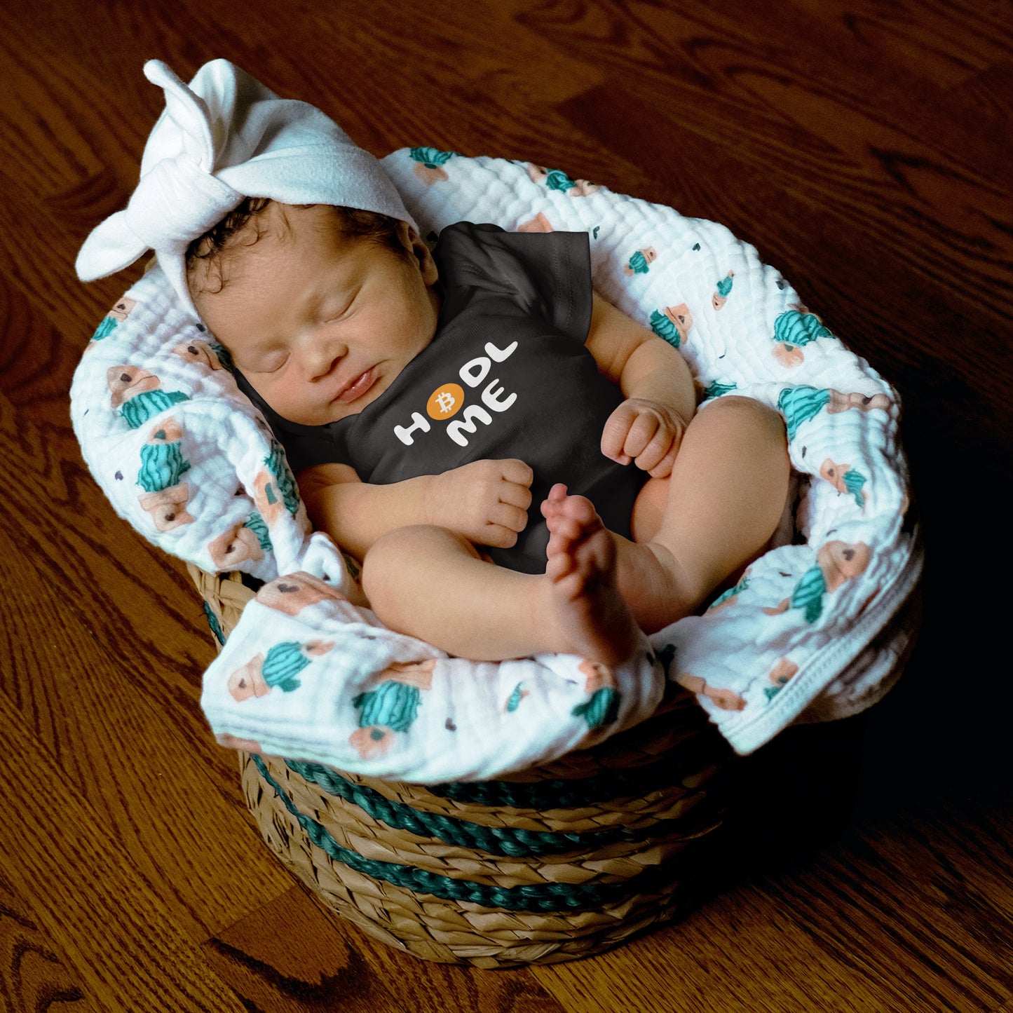 Bitcoin Baby Onesie 'HODL ME'